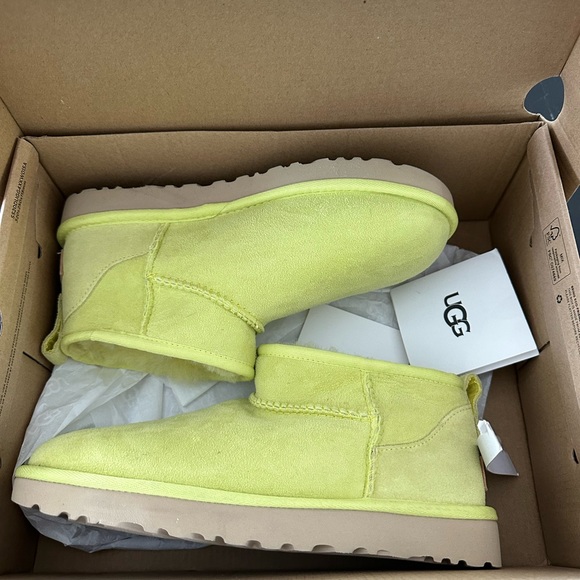 UGG Classic Ultra Mini in Yellow. New, with tags and box. - Picture 7 of 7